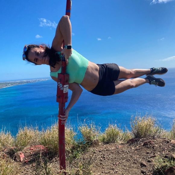 Meet the Posher - Picture 5 of 14